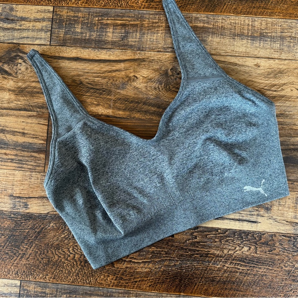 Puma‎ Seamless Sports Bra Gray Size Large Medium Support Adjustable Straps